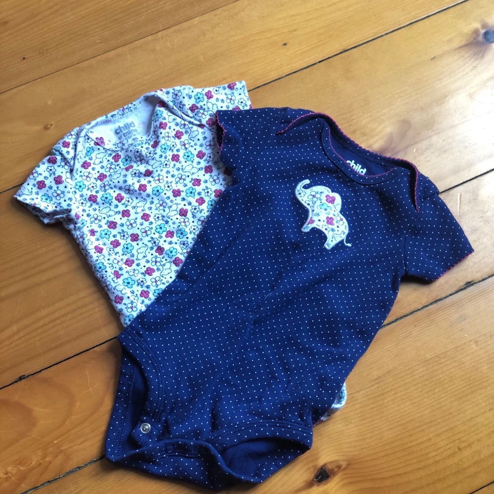 Set of elephant onesies.